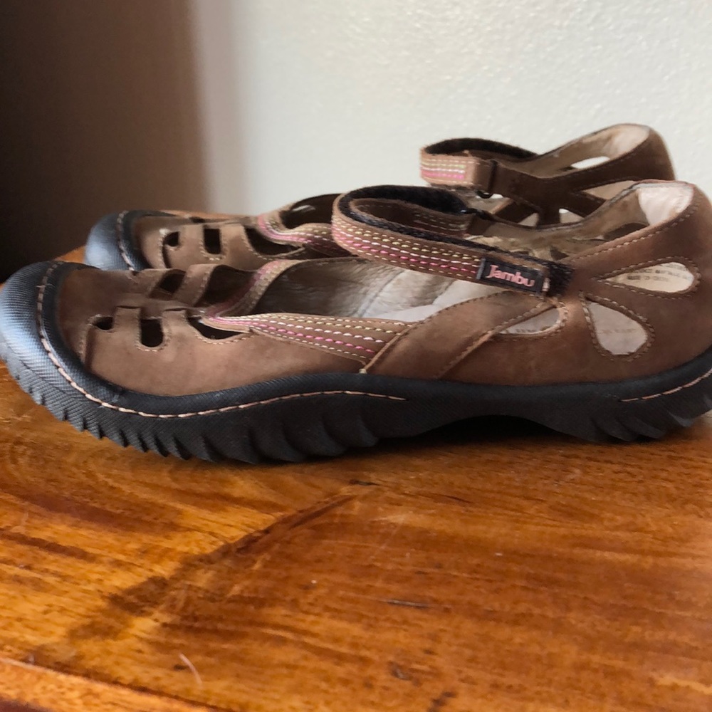 Jambi leather sandals